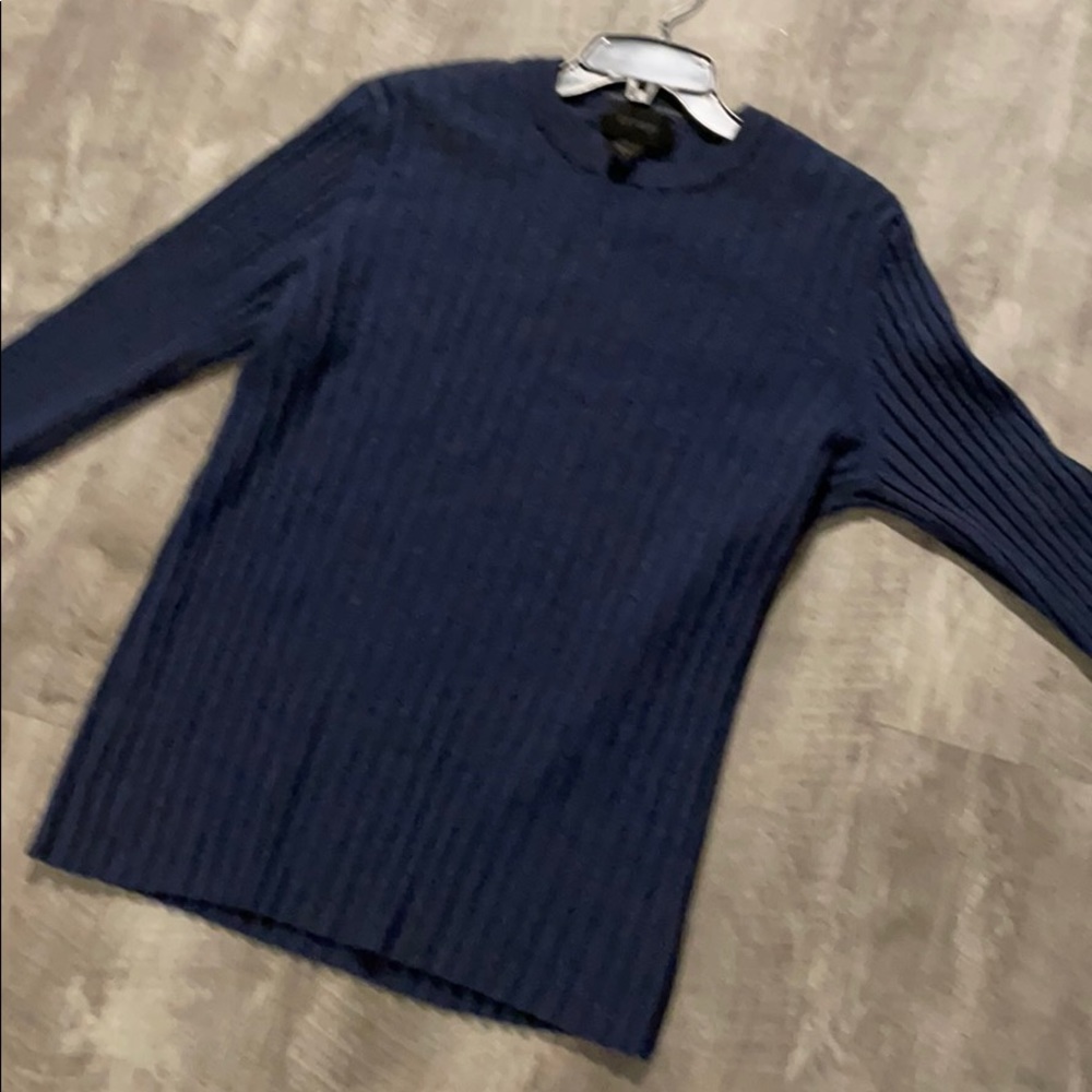 Express sweater - Picture 5 of 5